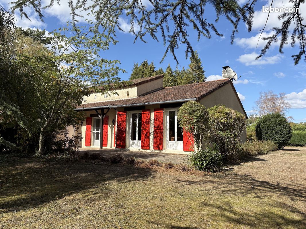 Maison 4 pièces 132 m² · à Château-Chervix · 132 m² · 281 000 €