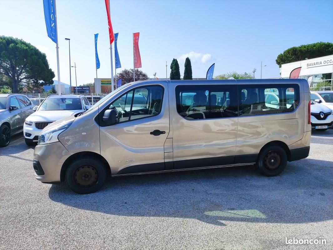 Renault Trafic 1.6 dci 125 confort 9 places (image 13)