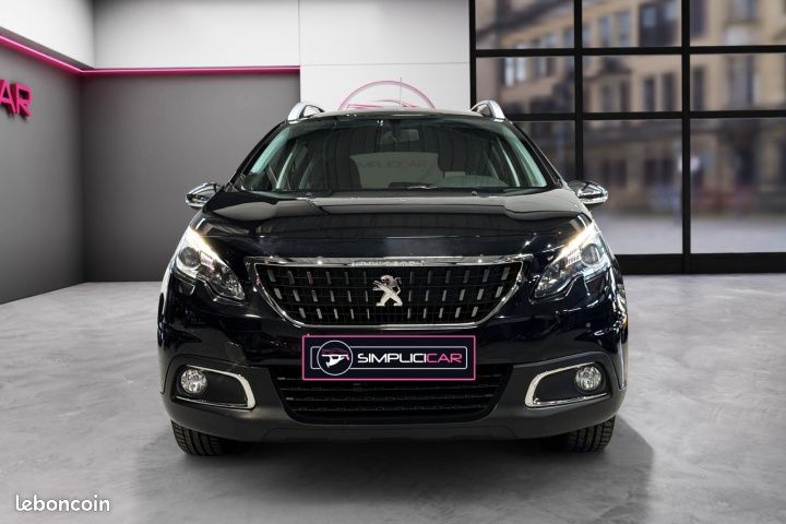 PEUGEOT 2008 1.2 82ch BVM5 Style Garantie 12 mois (image 2)