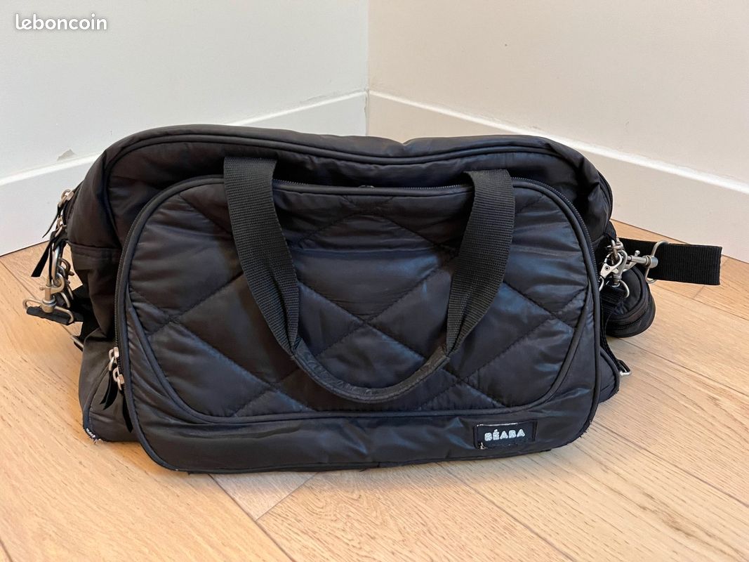 Sac à langer noir Béaba (image 1)