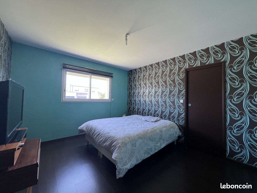 Maison 7 pièces 218 m² (image 4)