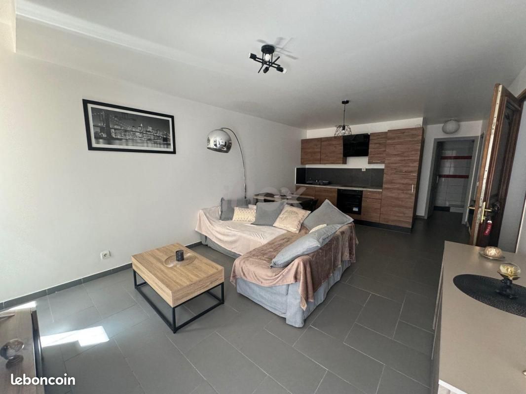 Appartement 1 pièce 40 m² · à Toulon · 40 m² · 620 €/mois