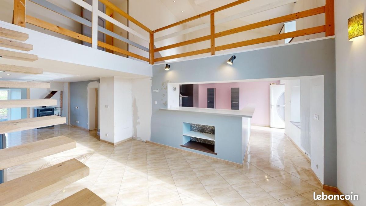 Maison 6 pièces 182 m² · à Iré-le-Sec · 182 m² · 198 000 €