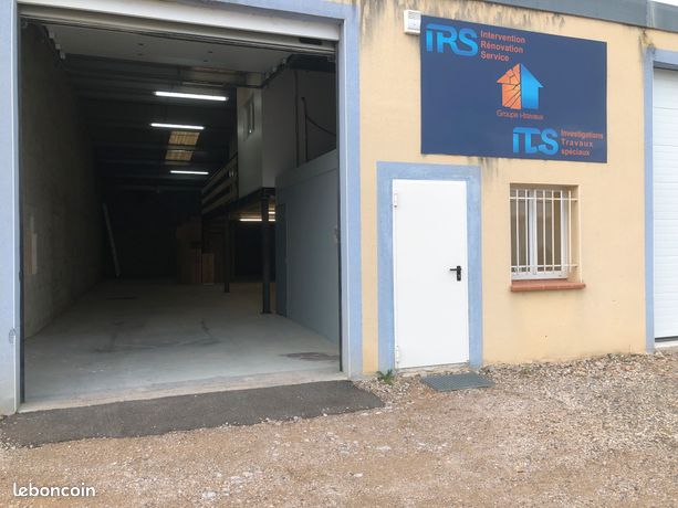 https://img.leboncoin.fr/api/v1/lbcpb1/images/3a/03/73/3a037384a357a538b1d9fa5e5233cff60d53d4c2.jpg?rule=ad-image