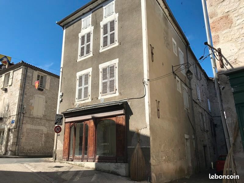 Immeuble 109 m² · à Souillac · 109 m² · 50 000 €