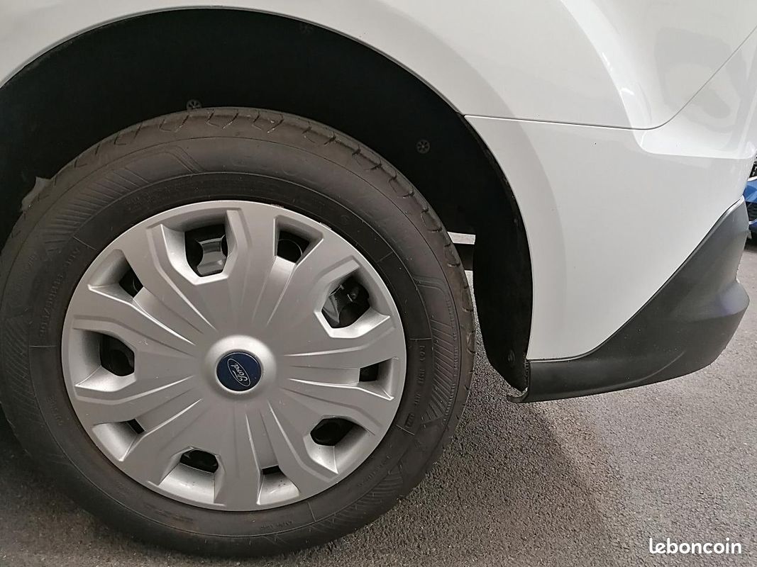 Ford transit connect (image 20)