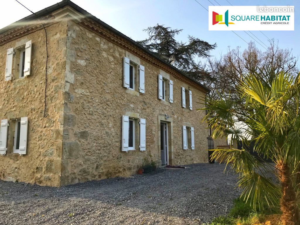 Maison 4 pièces 113 m² · à Caillavet · 113 m² · 950 €/mois