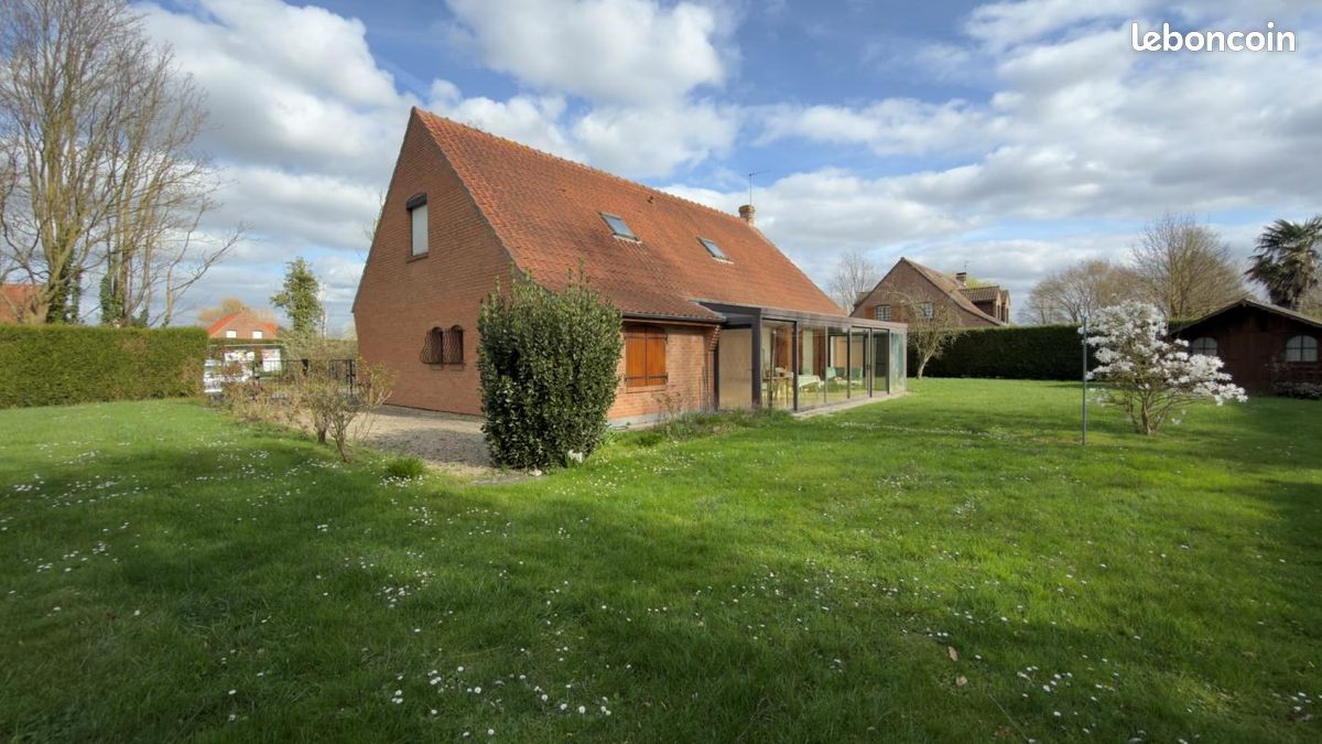 Maison 6 pièces 134 m² · à Ennetières-en-Weppes · 134 m² · 493 000 €