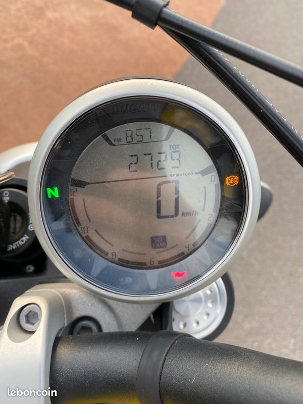 Ducati scrambler - première main - peu de kilomètres (image 2)