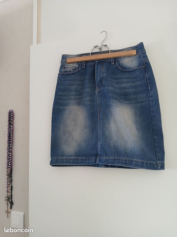 Jupe jean taille 38 (image 1)