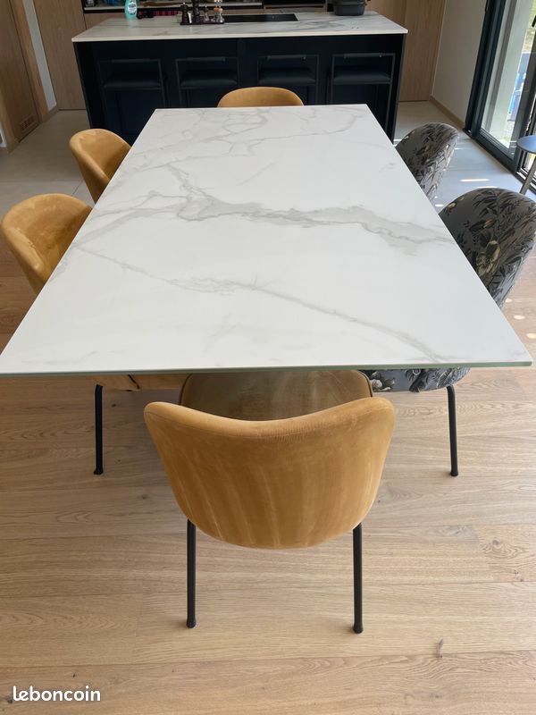 Table à manger en céramique (image 2)