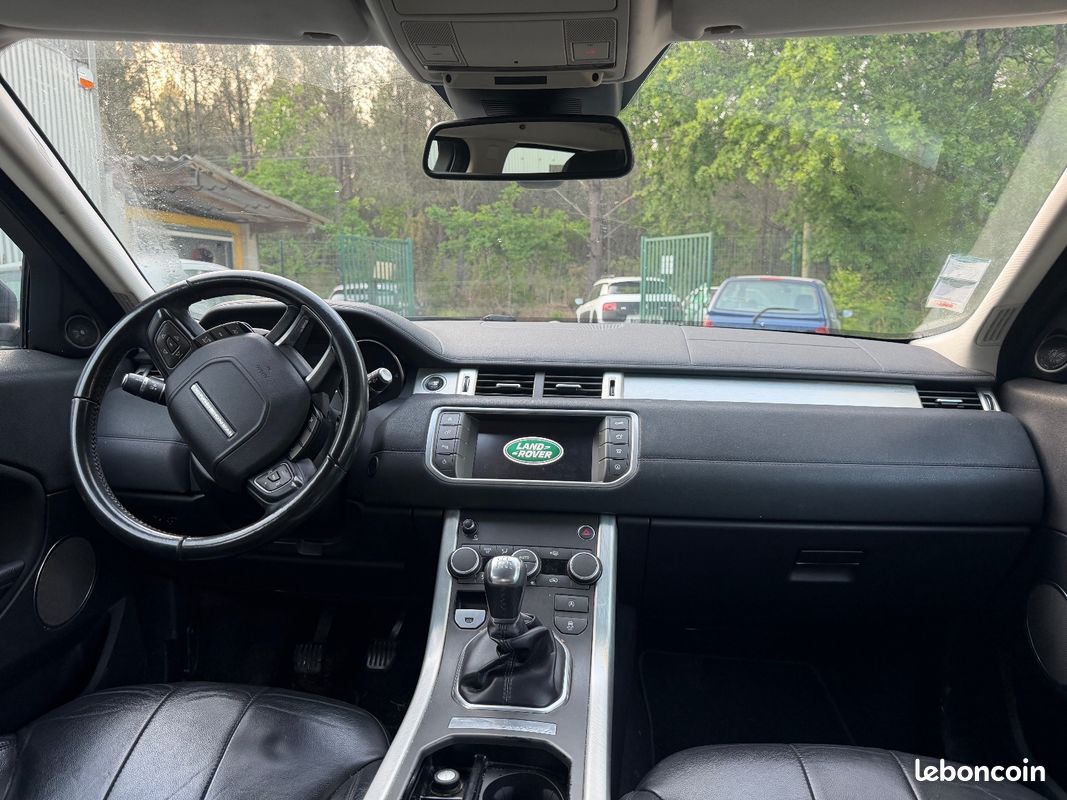 LAND ROVER RANGE ROVER EVOQUE eD4 150 BVM (image 5)