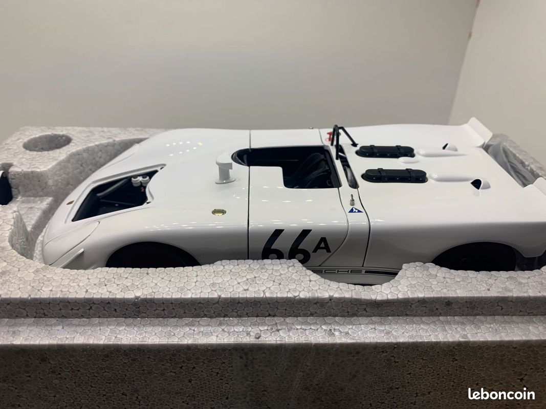 Porsche 908/02 Holtville 70 #66 Mac Queen Autoart 1/18 (image 1)