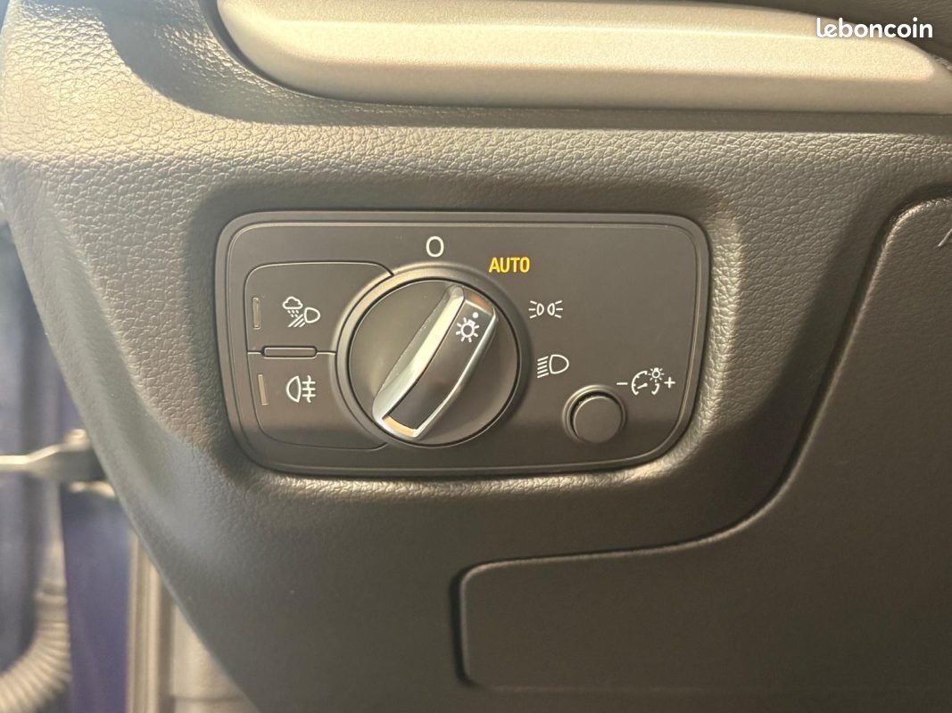 🔹 AUDI A3 SPORTBACK 1.6 TDI 116 CH DESIGN S TRONIC 7 - 🛞 Jantes Rotor 18 pouces - Garantie (image 29)