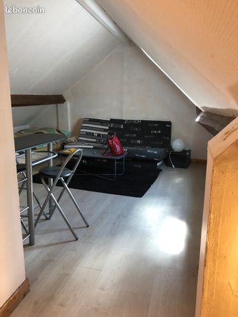 Location studio meublé 350 euros