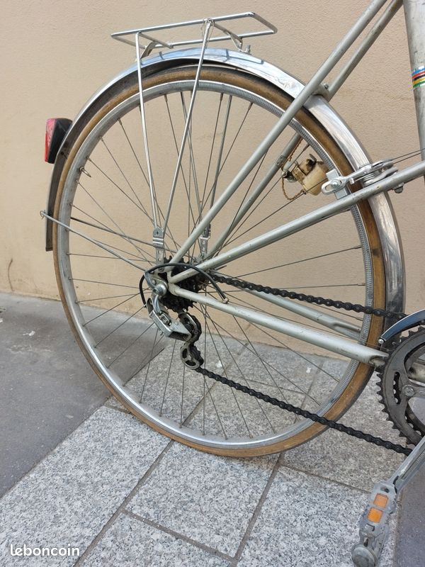Vélo vintage à rénover (image 4)