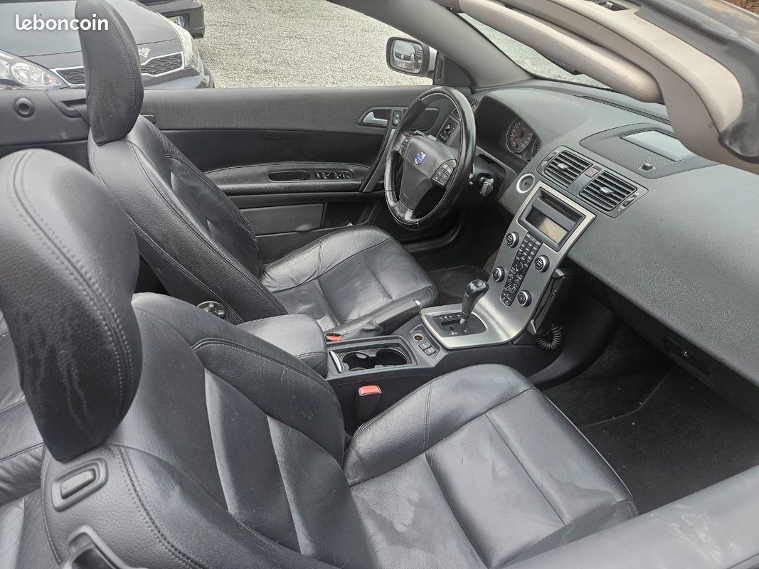 VOLVO C70 CC - CABRIOLET T5 - 2.5i 220 CV GEARTRONIC (image 3)