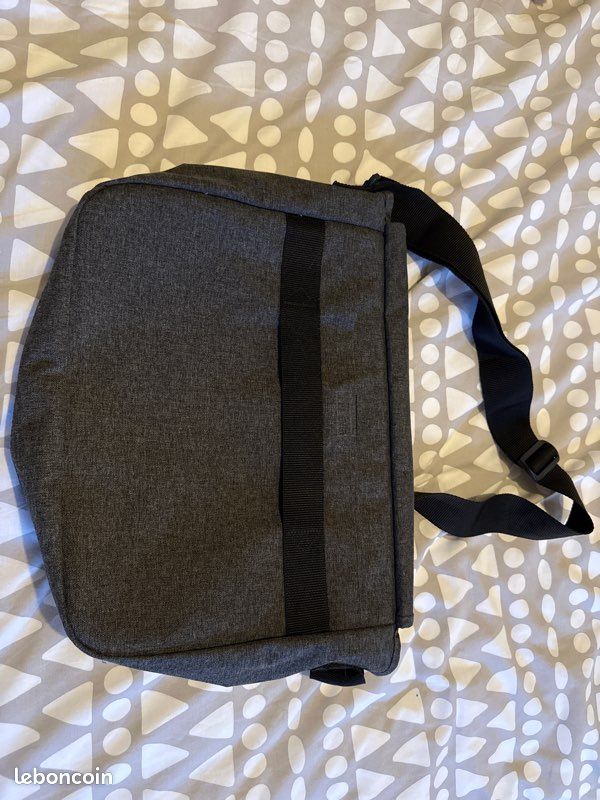 Eastpak delegate bandoulière black denim (image 4)