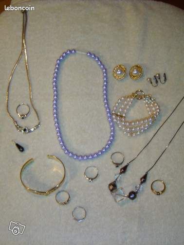 Bijoux divers (image 1)