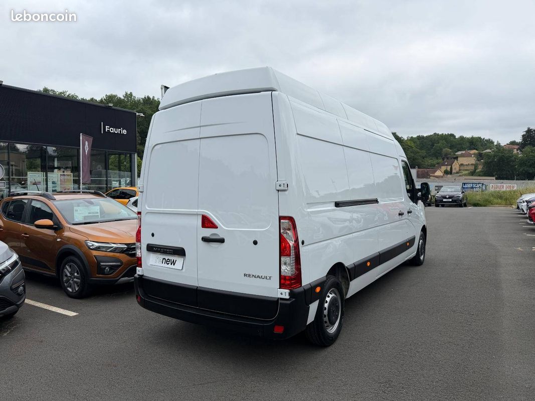 Renault master fgn trac f3500 l3h3 blue dci 135 confort (image 5)