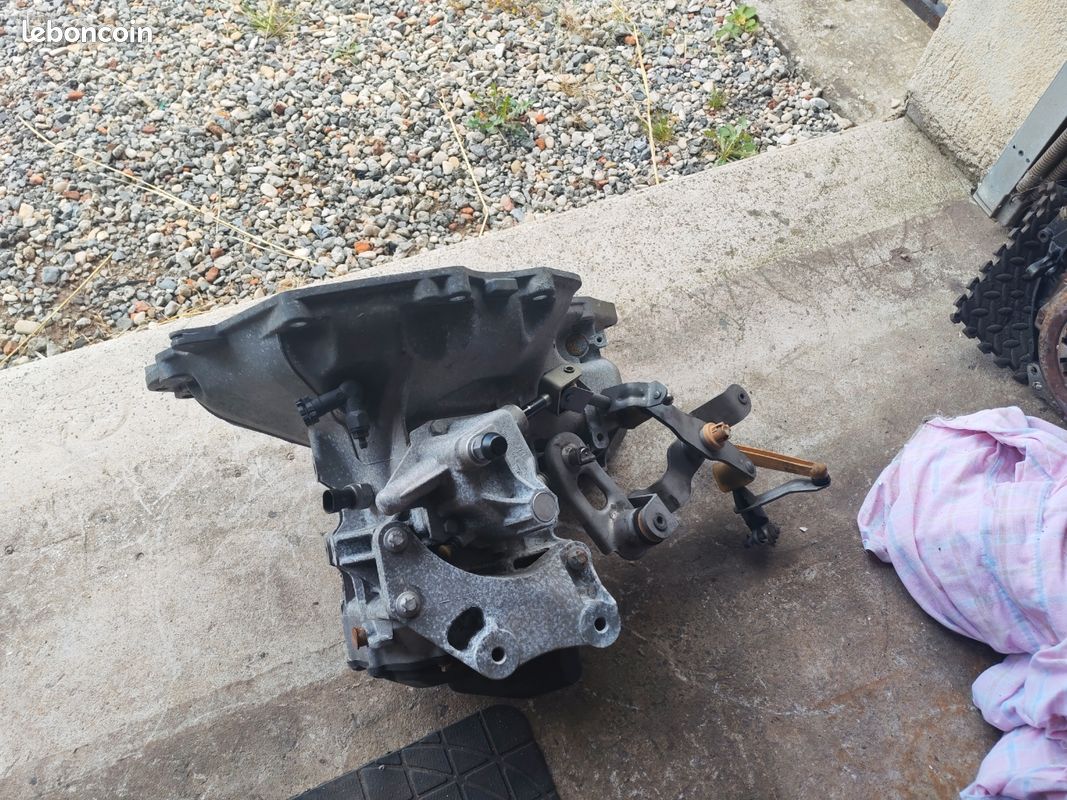Boite de vitesse Opel corsa D (image 1)