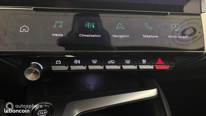 Peugeot 308 1.2 PureTech 130ch S&S Allure Pack (image 26)