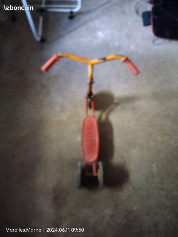 Trotinette vintage (image 1)