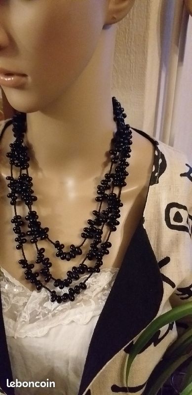 Collier (image 2)