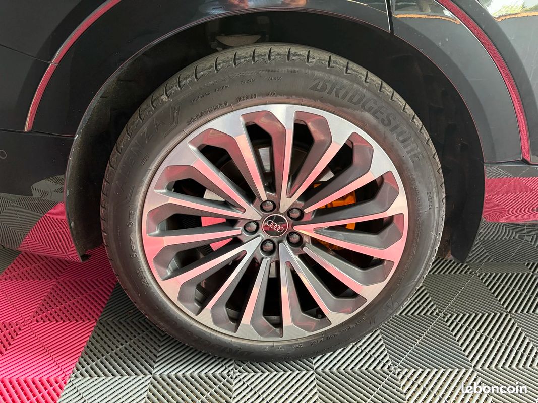 AUDI E-TRON 55 quattro 408 ch Avus Extended / Garantie Batterie 8 ans / Garantie Constructeur 7 ans (image 35)