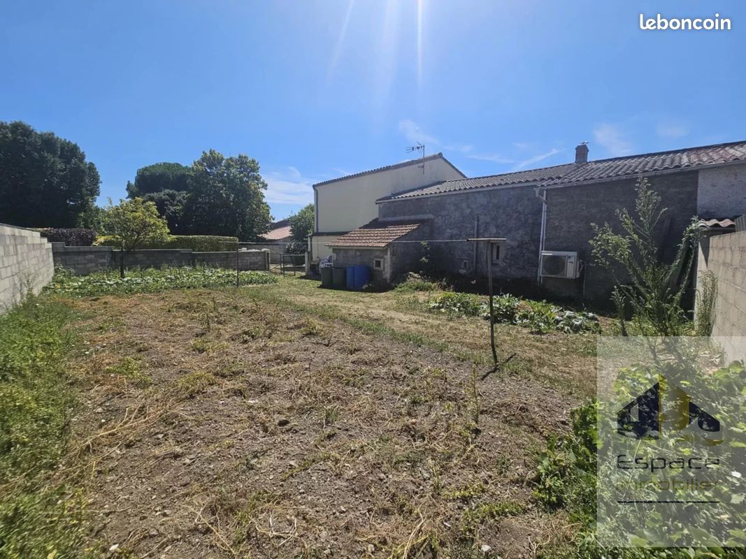 Maison 5 pièces 103 m² · à Aigrefeuille-d'Aunis · 103 m² · 211 000 €
