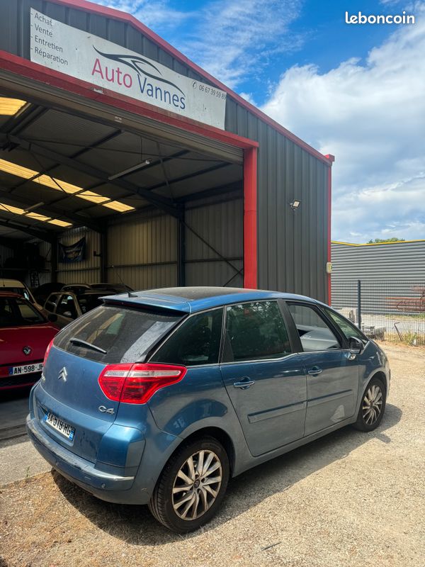 Citroën c4 Picasso 1,6 litre hdi 110 cv fap (image 2)
