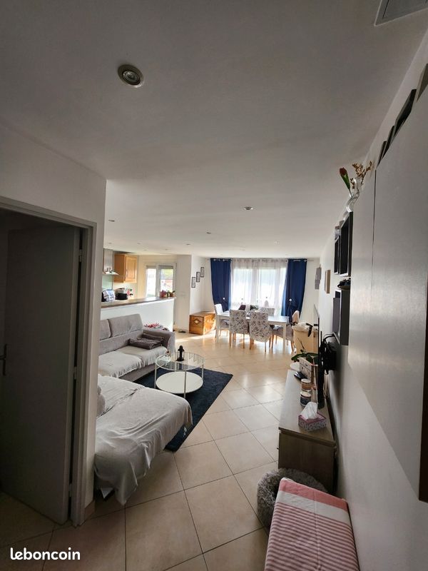 Appartement 5 pièces 98 m² · à Vaujours · 98 m² · 247 000 €