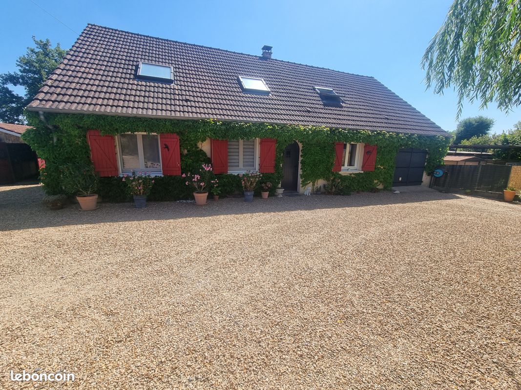 Maison 6 pièces 155 m² · à Gueugnon · 155 m² · 232 000 €