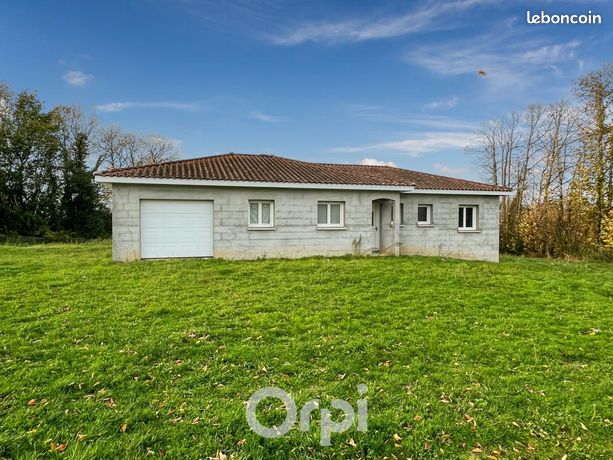 Maison 2 pièces 104 m²