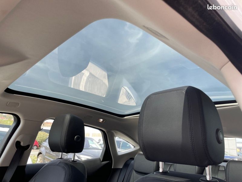 Jaguar E-Pace 2.0D 150ch S (image 13)