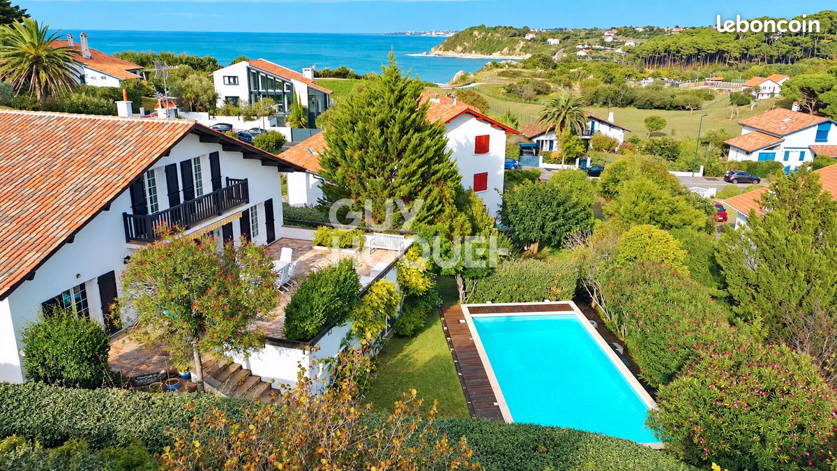 Maison 7 pièces 247 m² · à Saint-Jean-de-Luz · 247 m² · 1 750 000 €