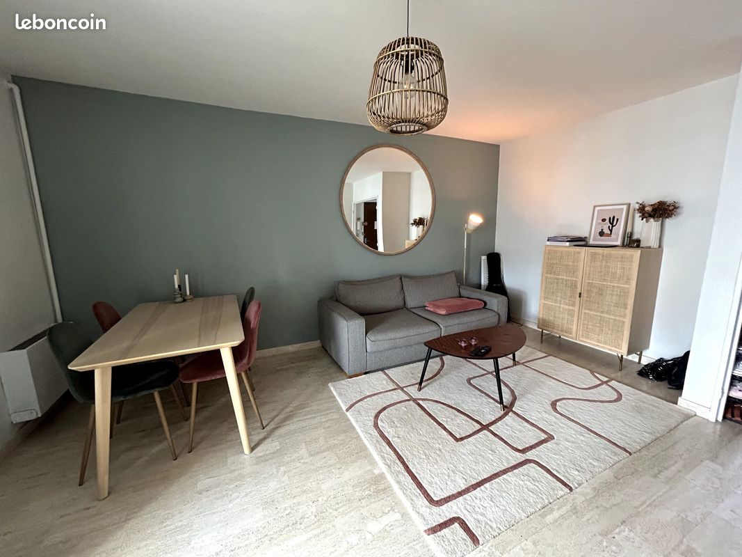 Appartement 2 pièces 47 m² · à Toulon · 47 m² · 755 €/mois