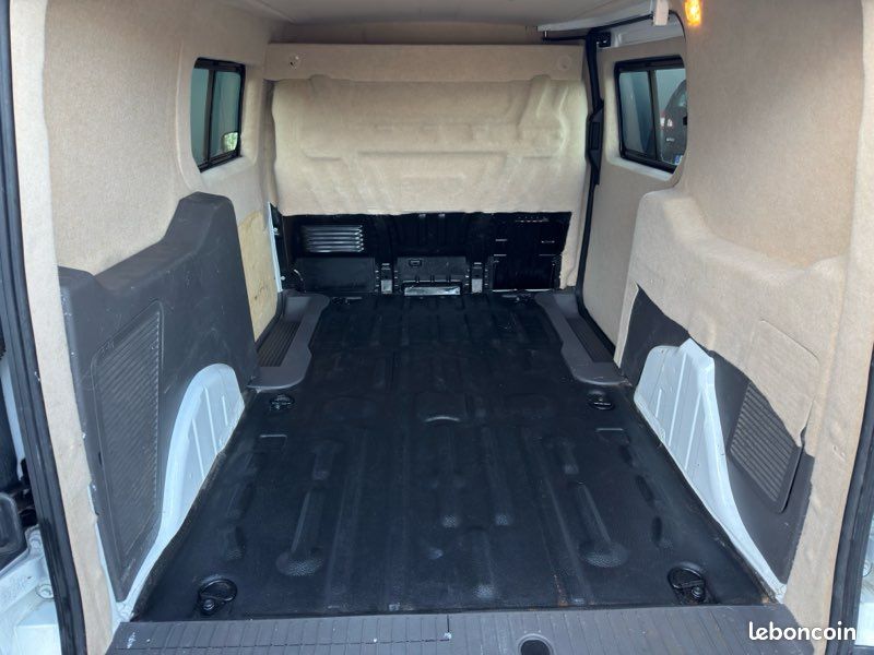 Ford transit connect 1.5 ecoblue 100 cv fourgon l2h1 idéal van / aménagé / bva / RALLONGE / 3 places (image 5)