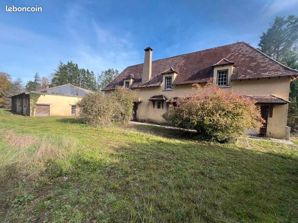 Maison 7 pièces 228 m²