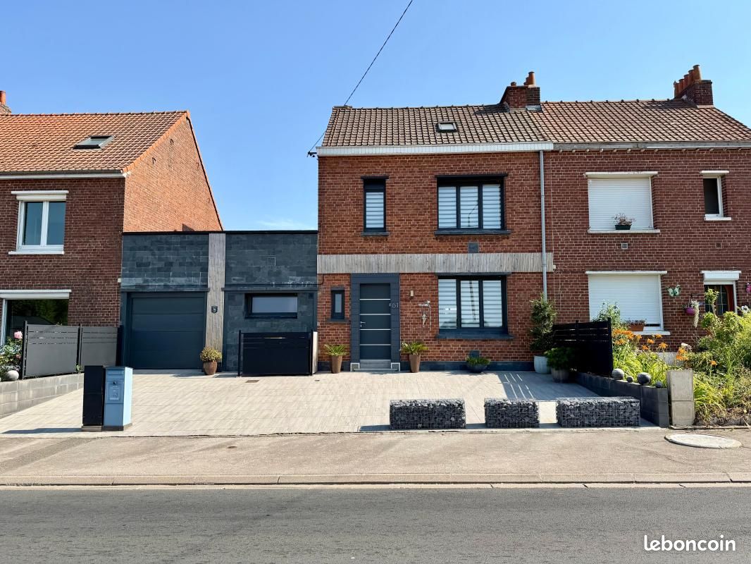 Maison 4 pièces 116 m² · à Steenbecque · 116 m² · 235 000 €
