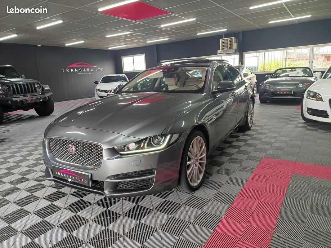 Jaguar xe 2.0l 250cv portofolio (image 1)