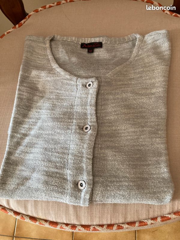 Lot de 2 tee shirt + gilet femme (image 6)