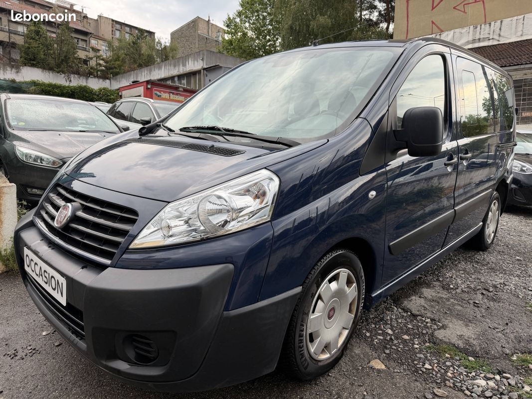 Fiat Scudo Combi II LH1 2.0 Multijet 16v 120ch 8/9 places 2011 (image 1)