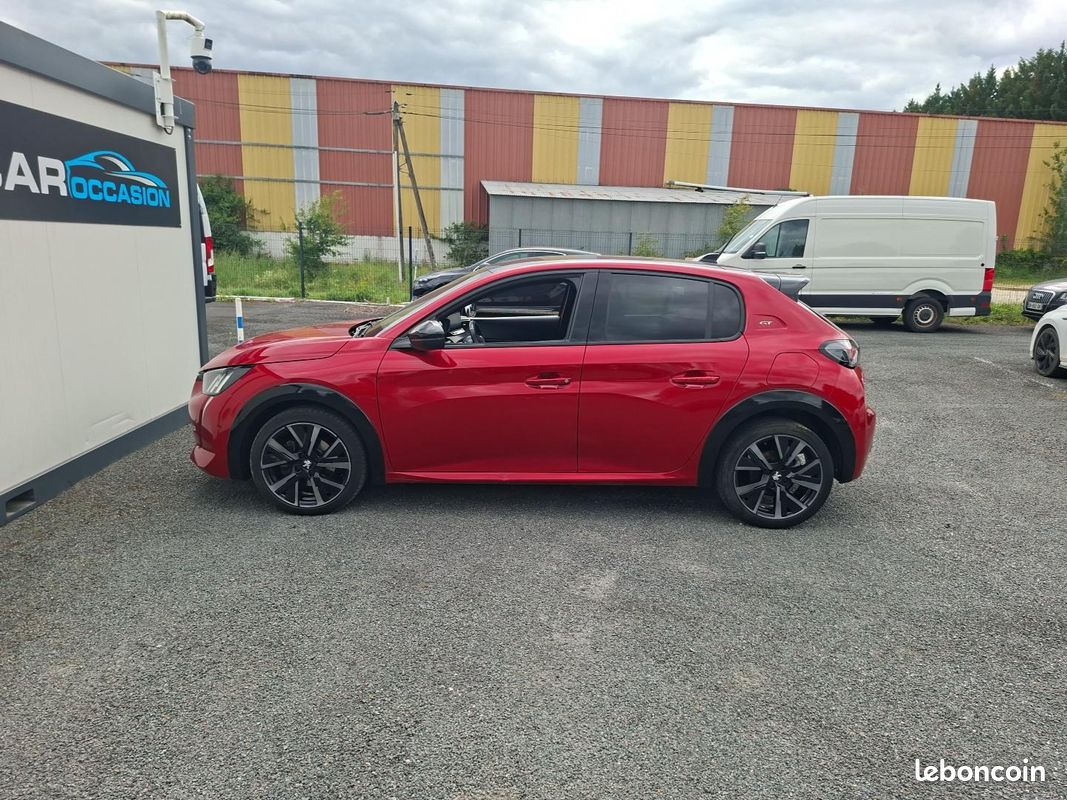 PEUGEOT 208 PureTech 130 S&S EAT8 GT (image 6)