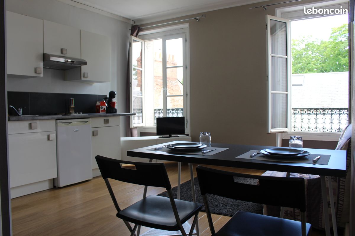 Appartement 1 pièce 20 m² · à Orléans · 20 m² · 600 €