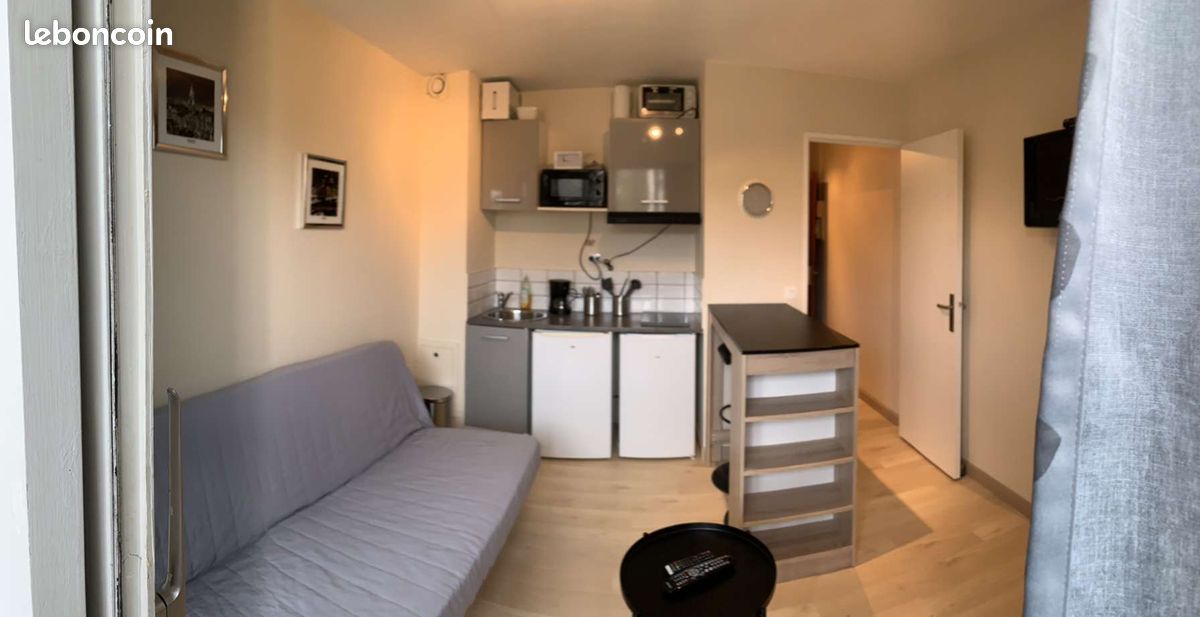 Appartement 1 pièce 16 m² · à Courseulles-sur-Mer · 16,3 m² · 450 €/mois