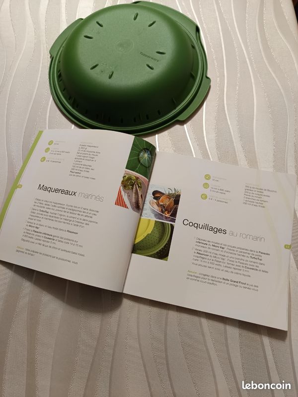 Insert Micro vap Tupperware + livre - lectromnager