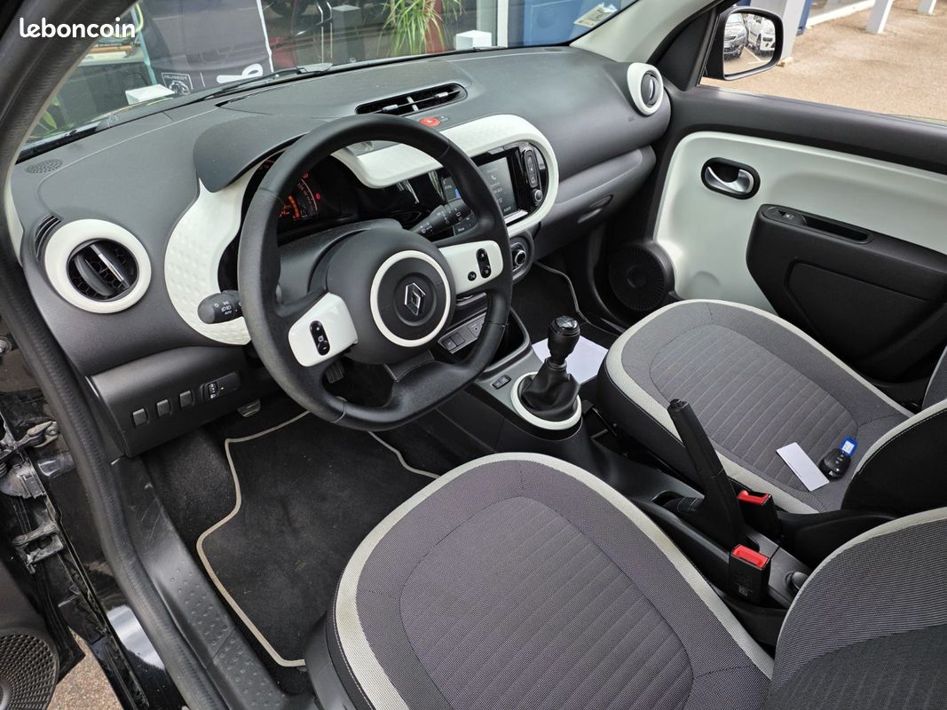 RENAULT TWINGO III SCe 65 Equilibre (image 6)