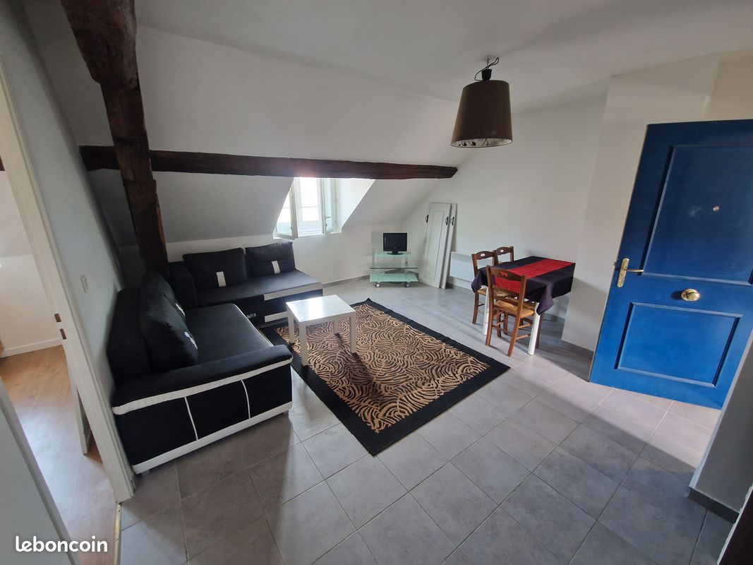 Appartement 2 pièces 31 m² · à Corbeil-Essonnes · 31 m² · 760 €/mois