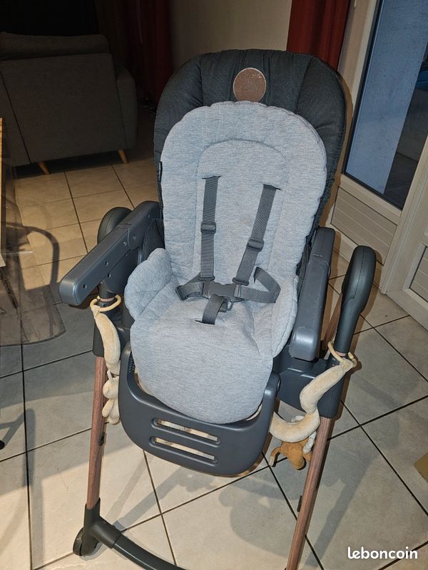 Chaise haute (image 2)